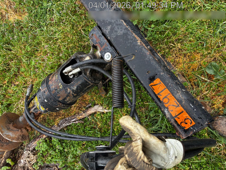 2023 AUGER TORQUE 3300-30