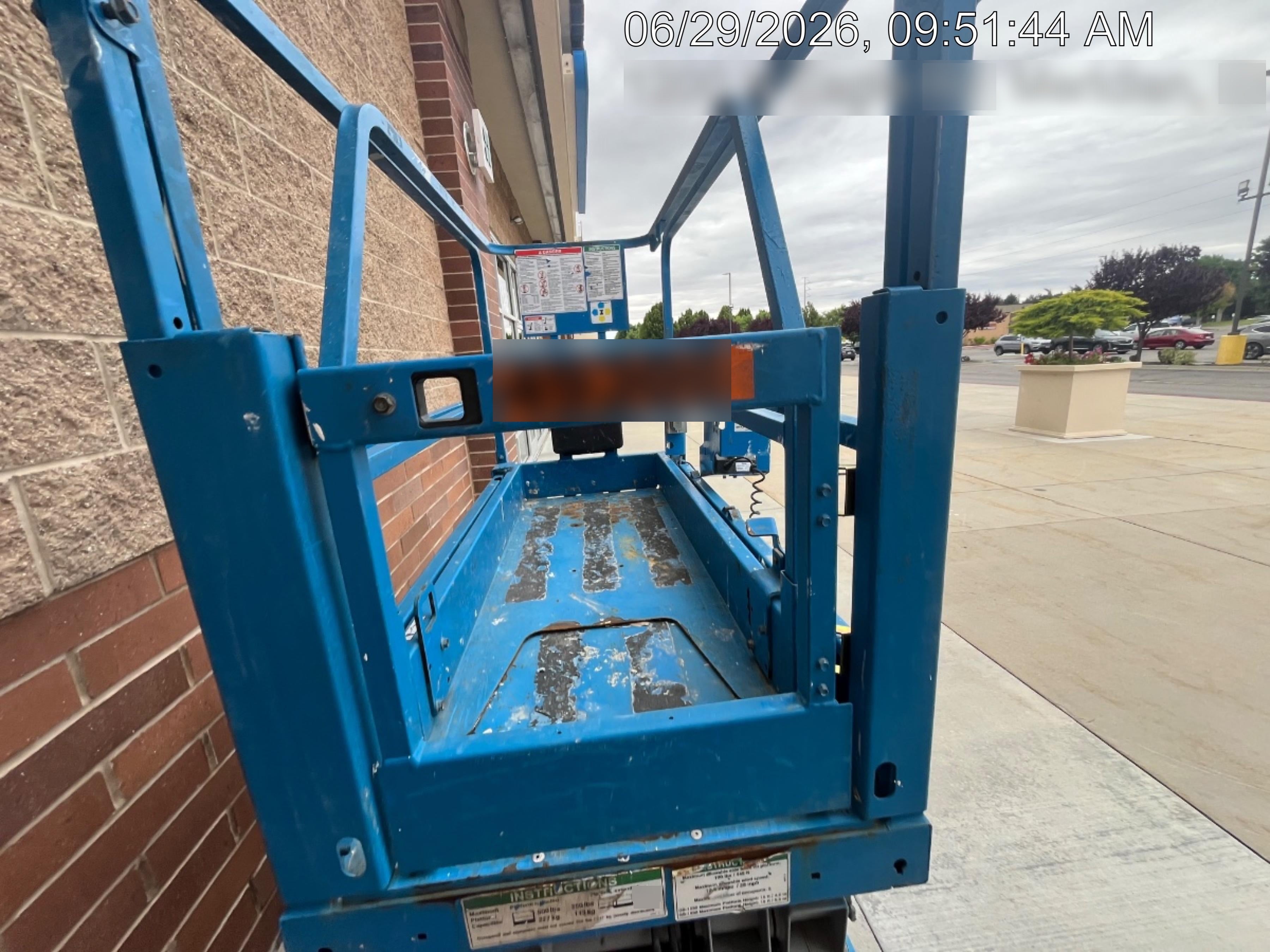 2019 Genie GS-1930 Half Height Swing Gate, 800W Inverter