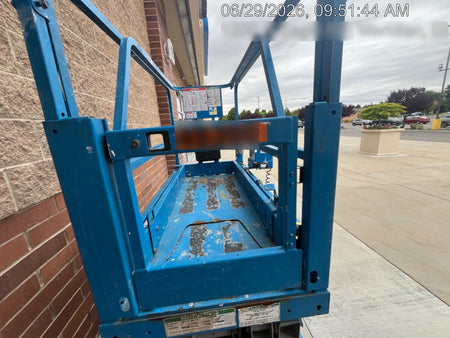 2019 Genie GS-1930 Half Height Swing Gate, 800W Inverter