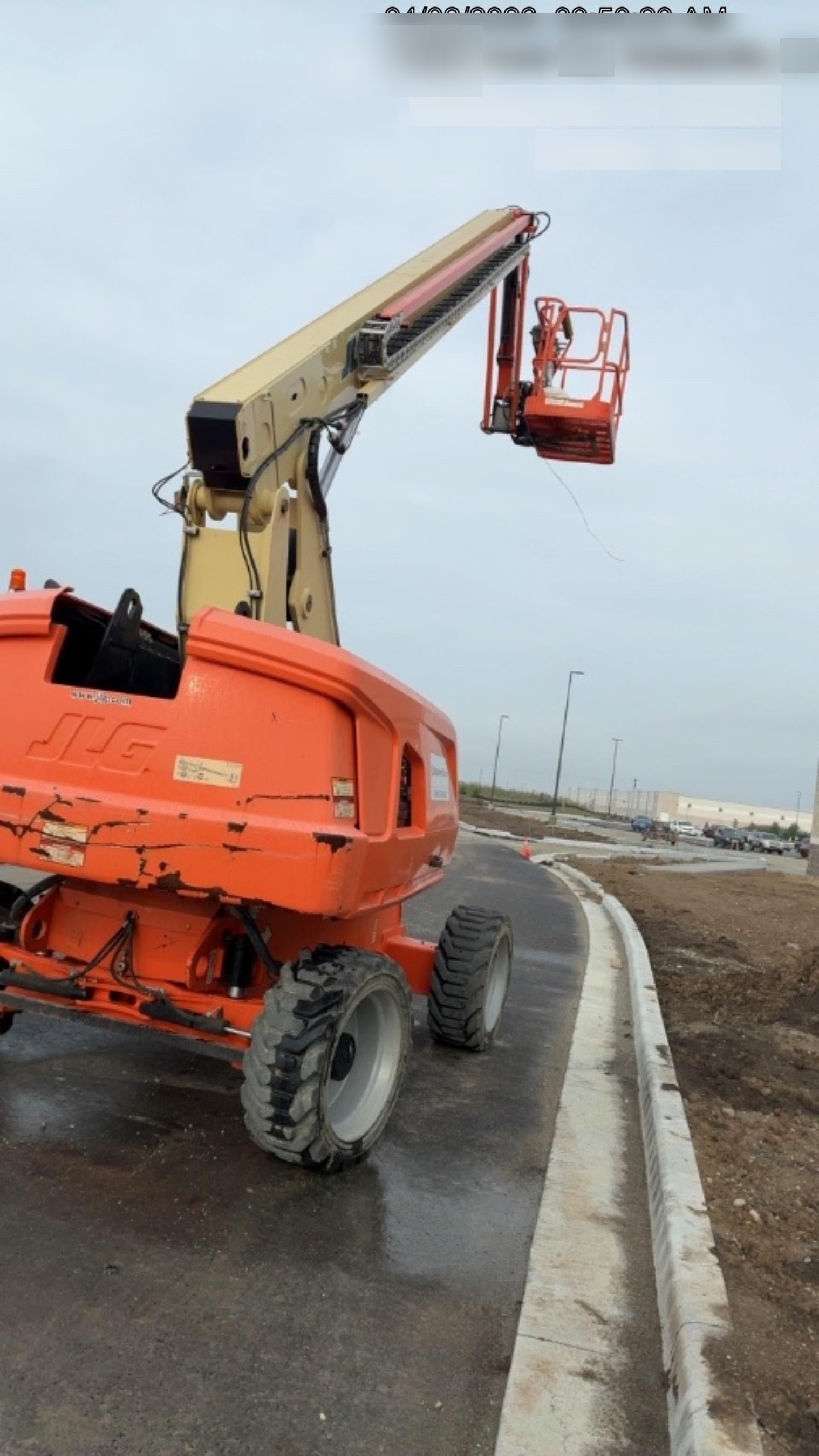2019 JLG 660SJ