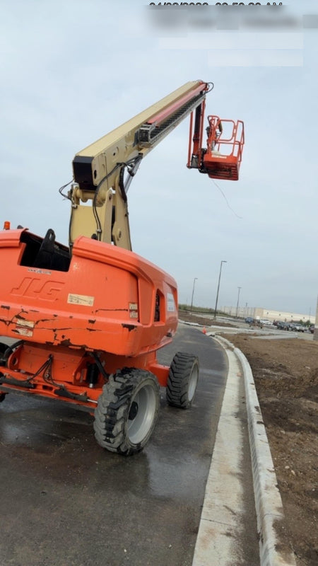 2019 JLG 660SJ