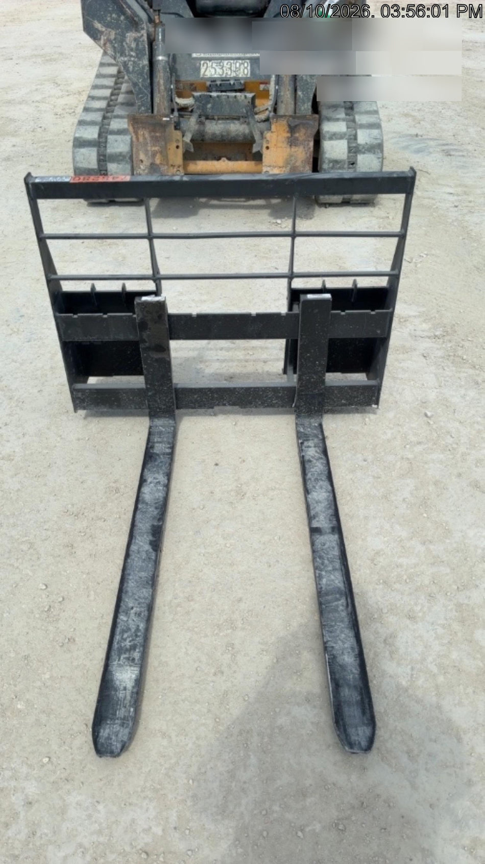 2026 ARROW MATERIAL HANDLING 48" Pallet Forks - Arrow