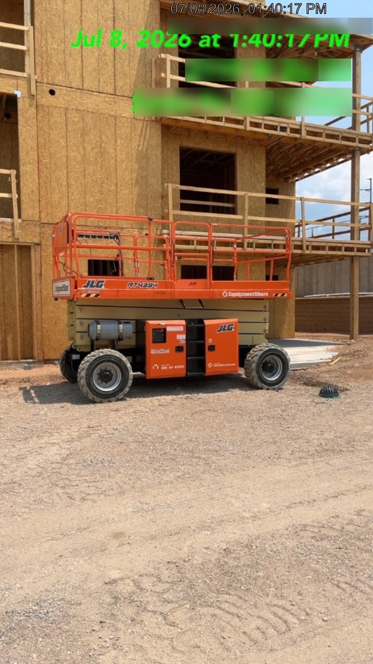 2023 JLG RT4394