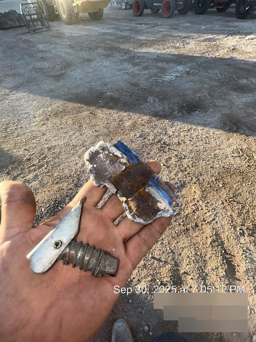 2021 PALADIN 48" Pallet Forks - Paladin