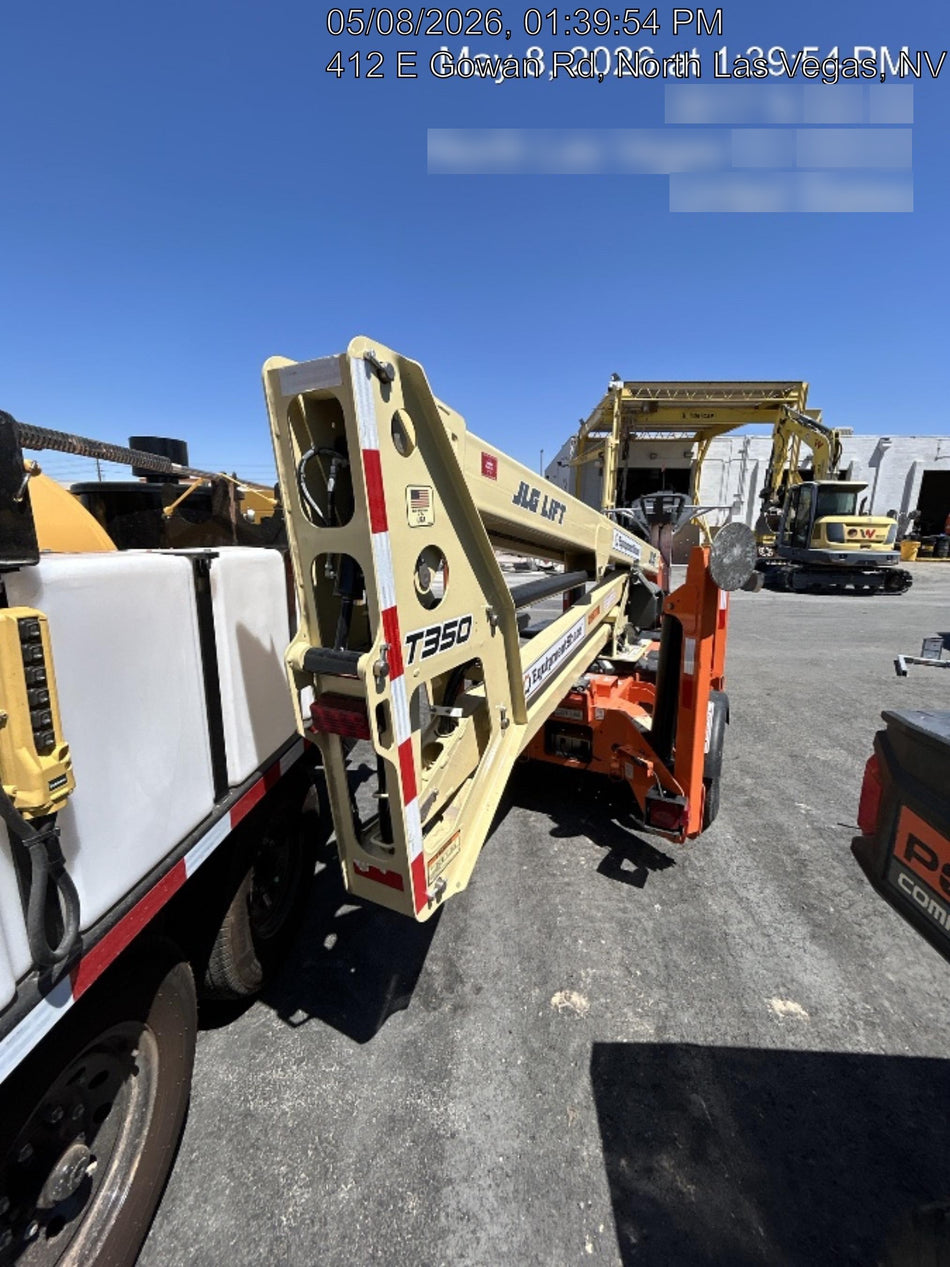 2022 JLG T350