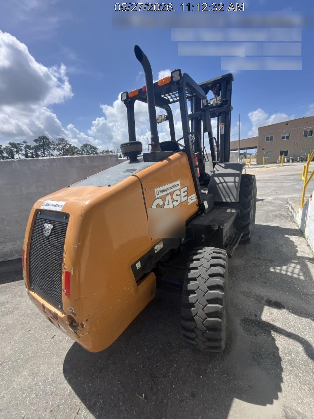 2023 CASE 588H