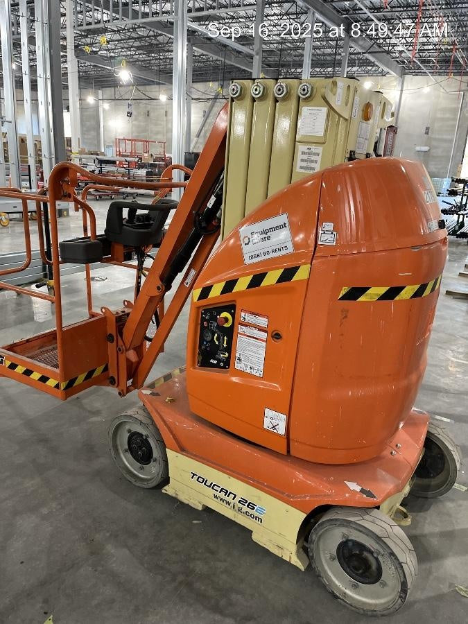 2022 JLG 26E