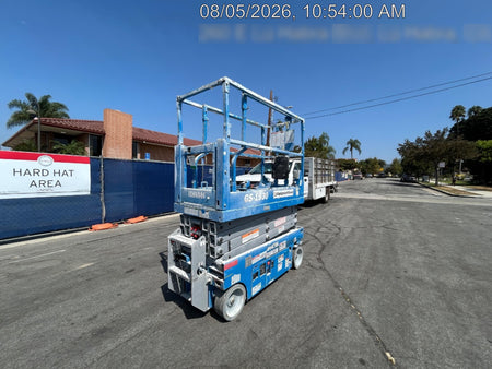 2020 Genie GS-1930 Solid Non Marking Tires, Beacon, Folding rails with half height swing gate, 800W Inverter