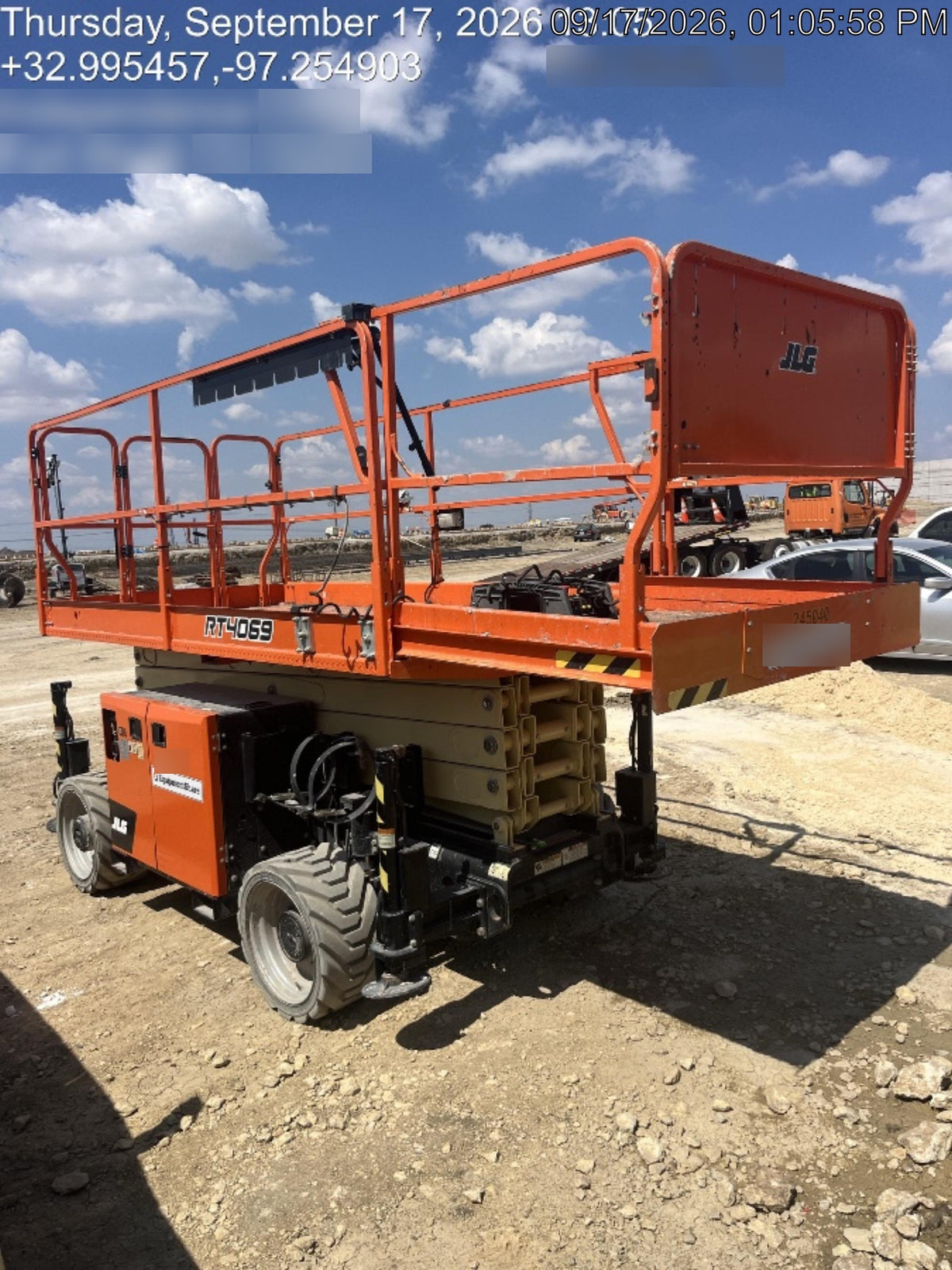2022 JLG RT4069