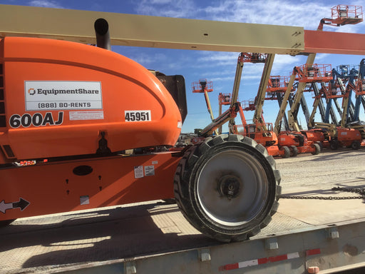2019 JLG 600AJ