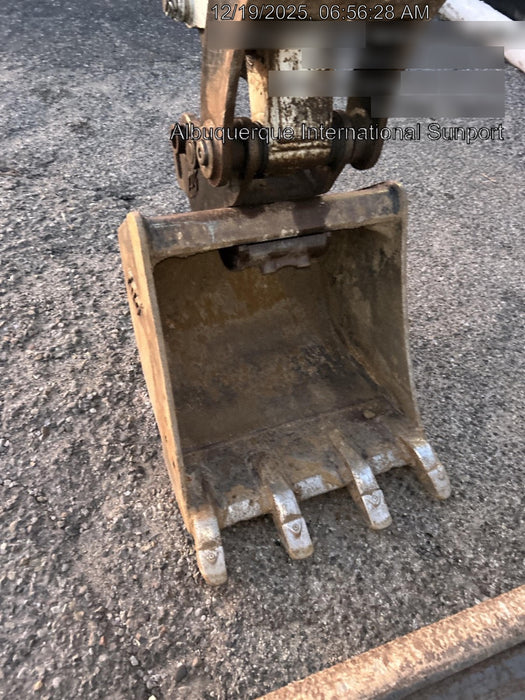 2020 TAKEUCHI TB235-2R