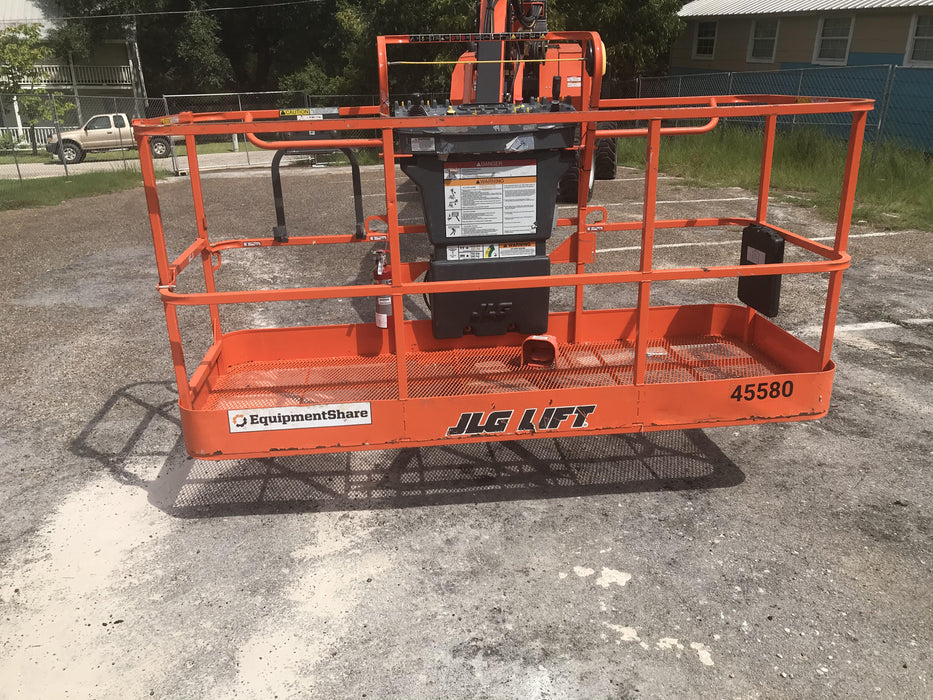 2019 JLG 860SJ