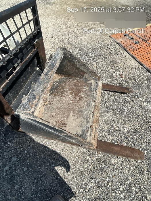 2021 PALADIN 48" Pallet Forks - Paladin