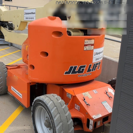 2019 JLG E450AJ