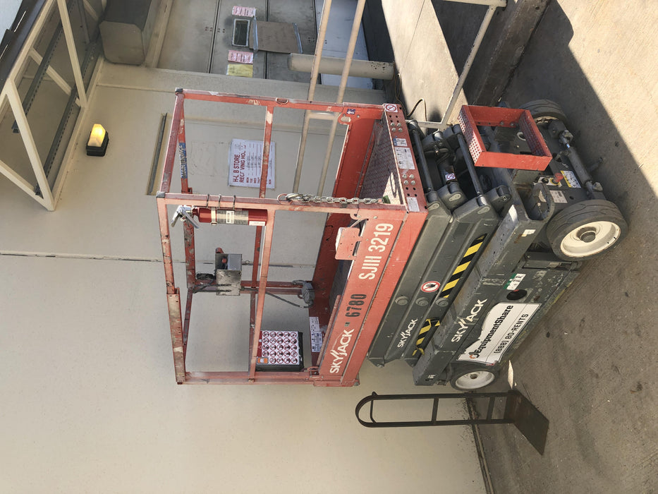 2018 SKYJACK SJIII-3219