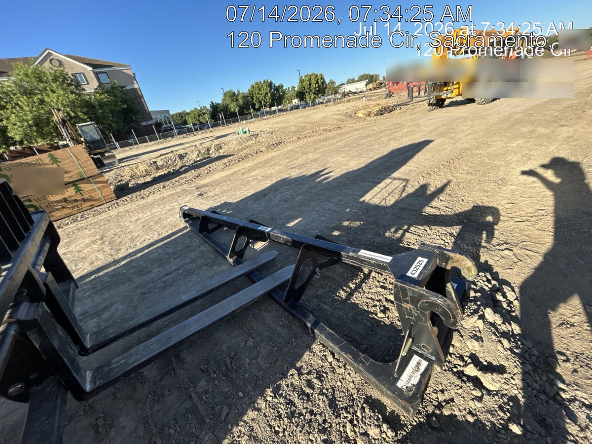 2024 JLG 1001275853