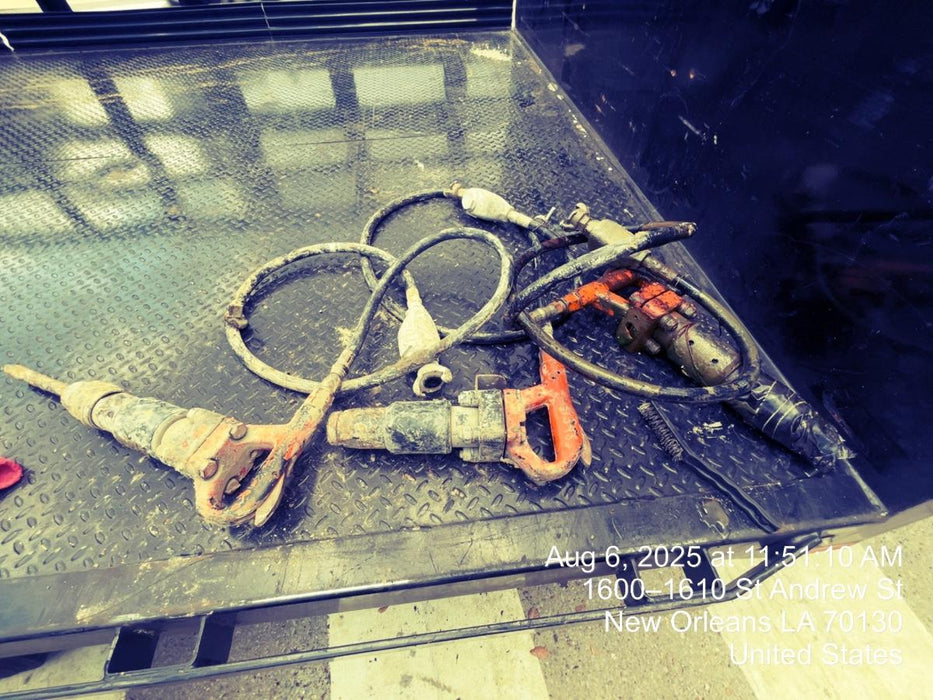 2021 MICHIGAN PNEUMATIC ES-CH3R-TRACKER