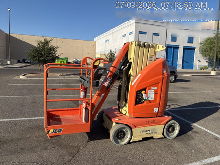 2021 JLG 26E