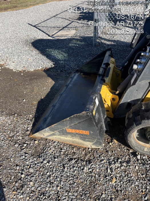 2025 JOHN DEERE 72" Skid Loader Bucket - John Deere C72