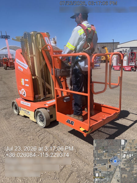 2022 JLG 26E