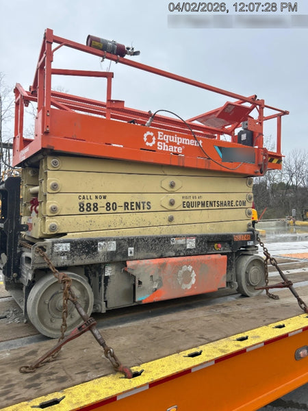 2025 JLG ES3246