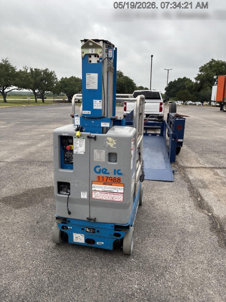 2020 GENIE GR-20