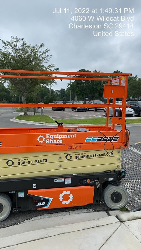 2022 JLG ES2632