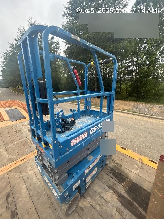 2021 GENIE GS-1330m