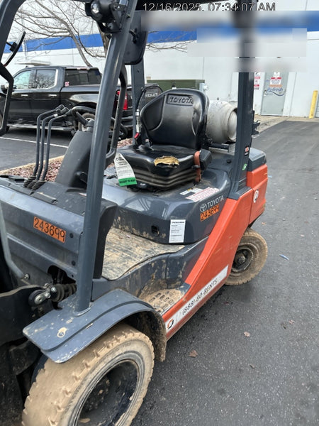 2022 TOYOTA 50-8FGU25