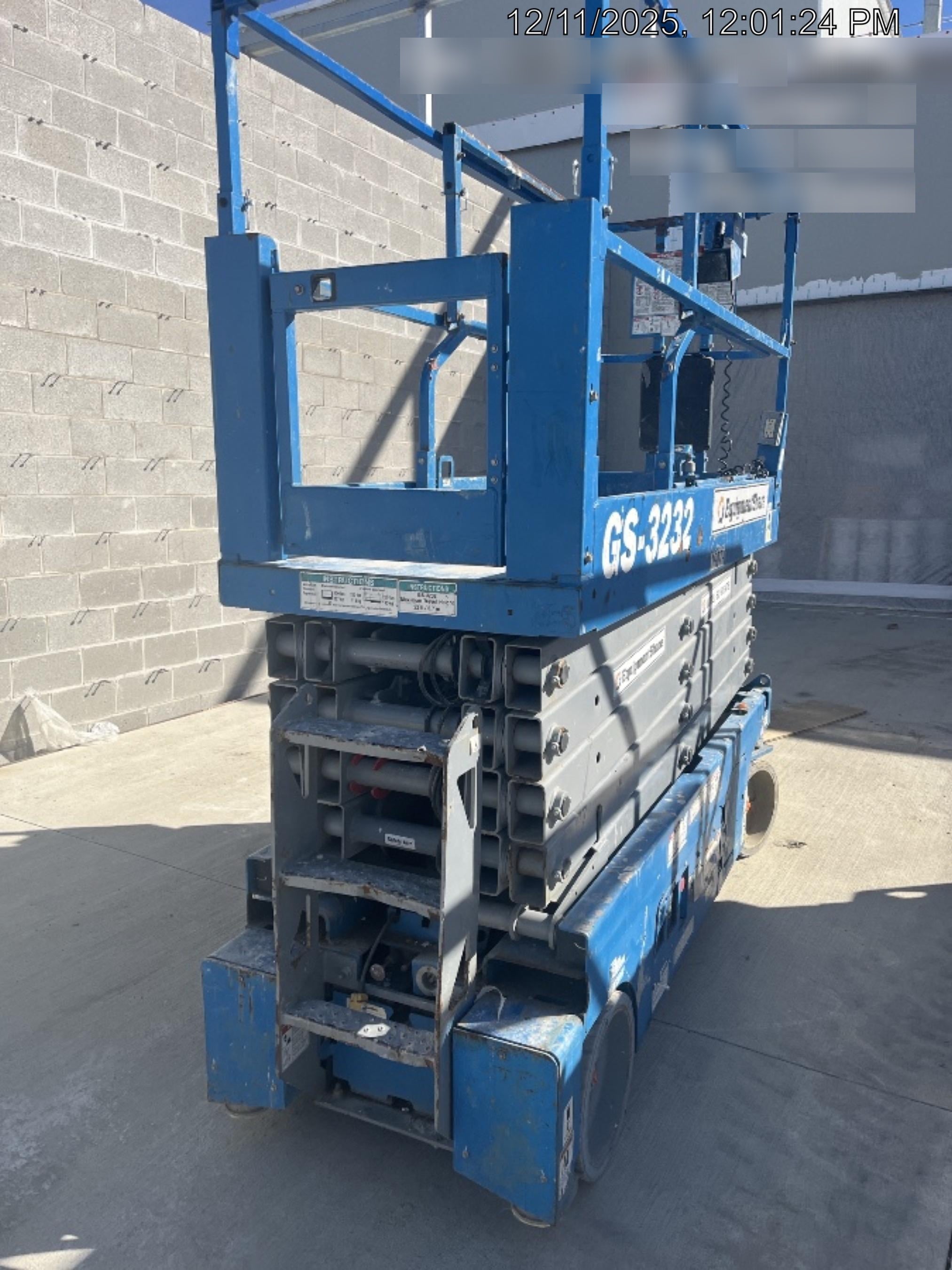 2018 GENIE GS-3232
