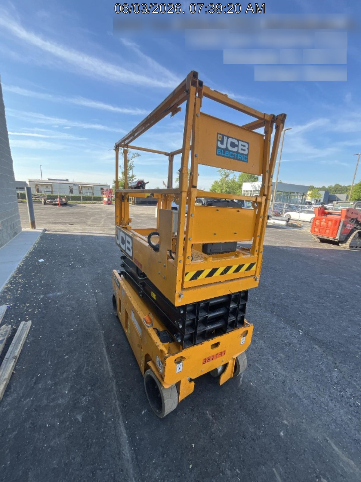 2024 JCB S1932E