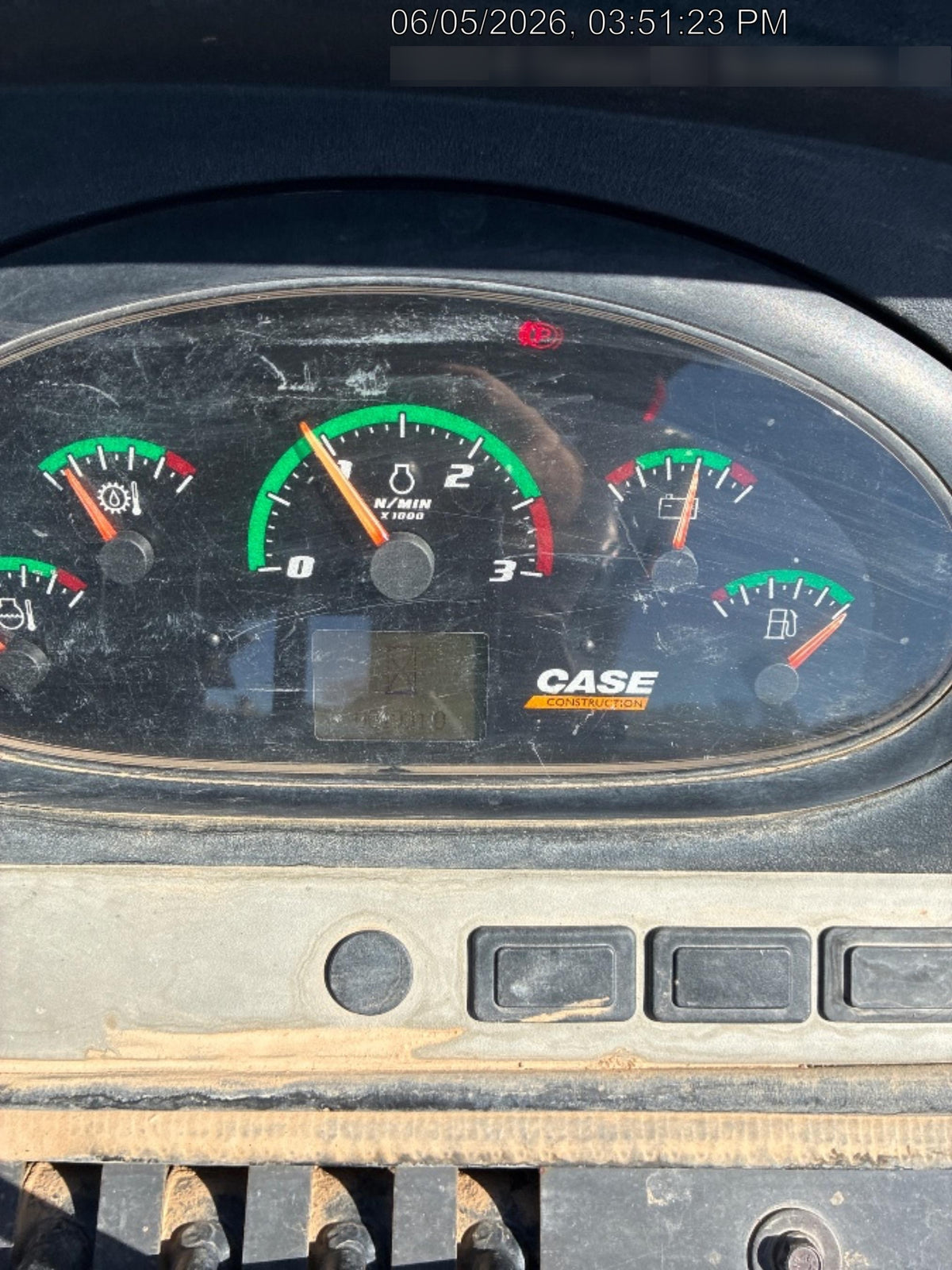 2022 CASE 570N EP