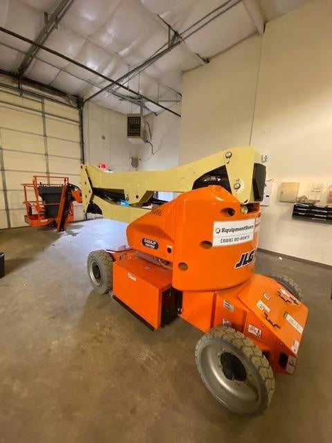 2020 JLG E400AJPN