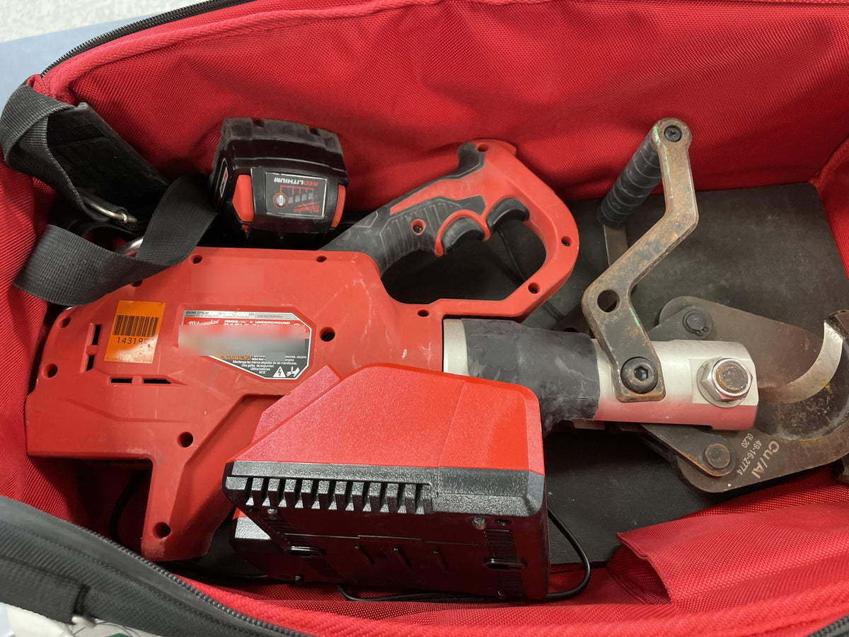 2021 MILWAUKEE 2776-21