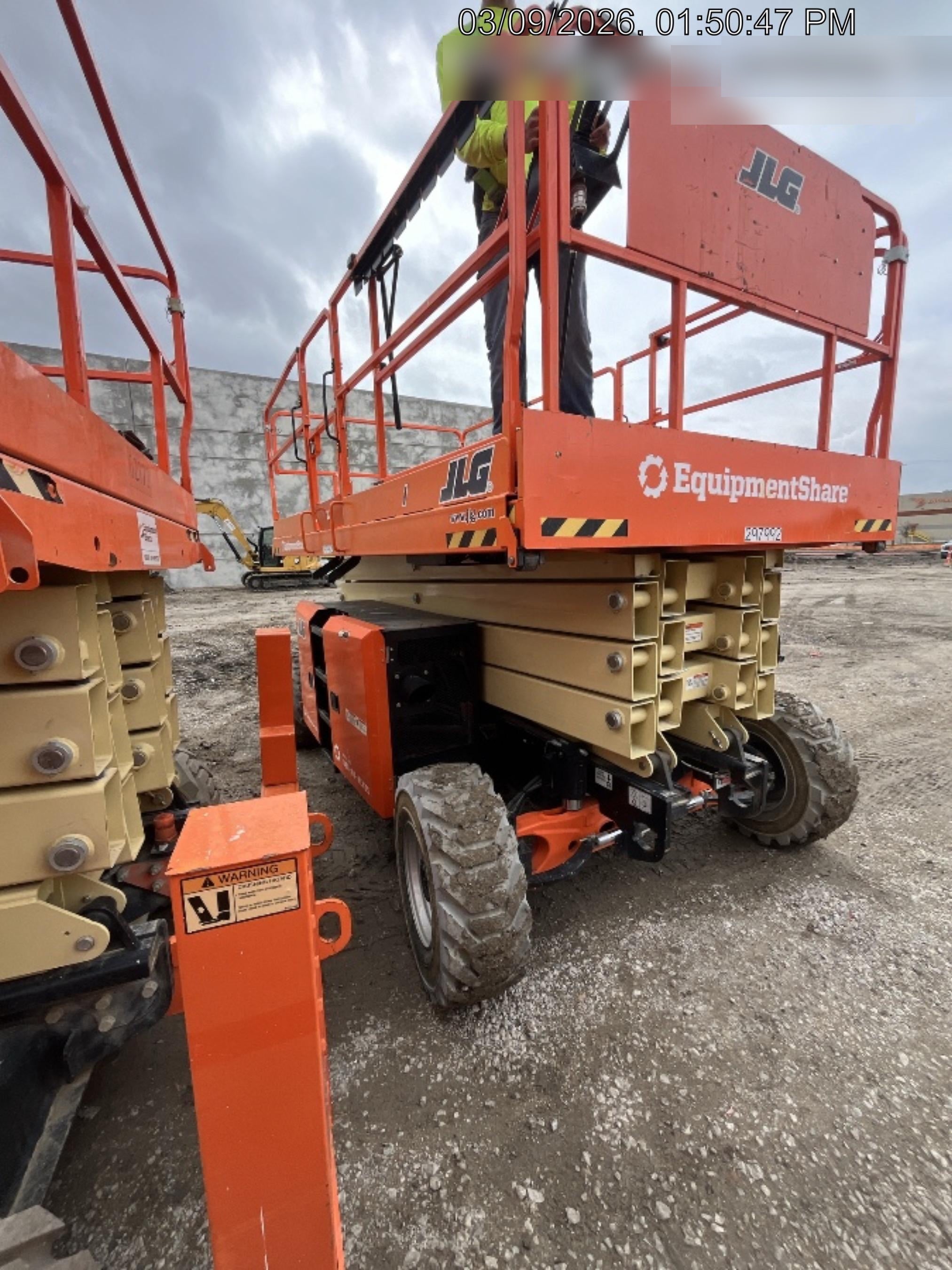 2025 JLG RT4394