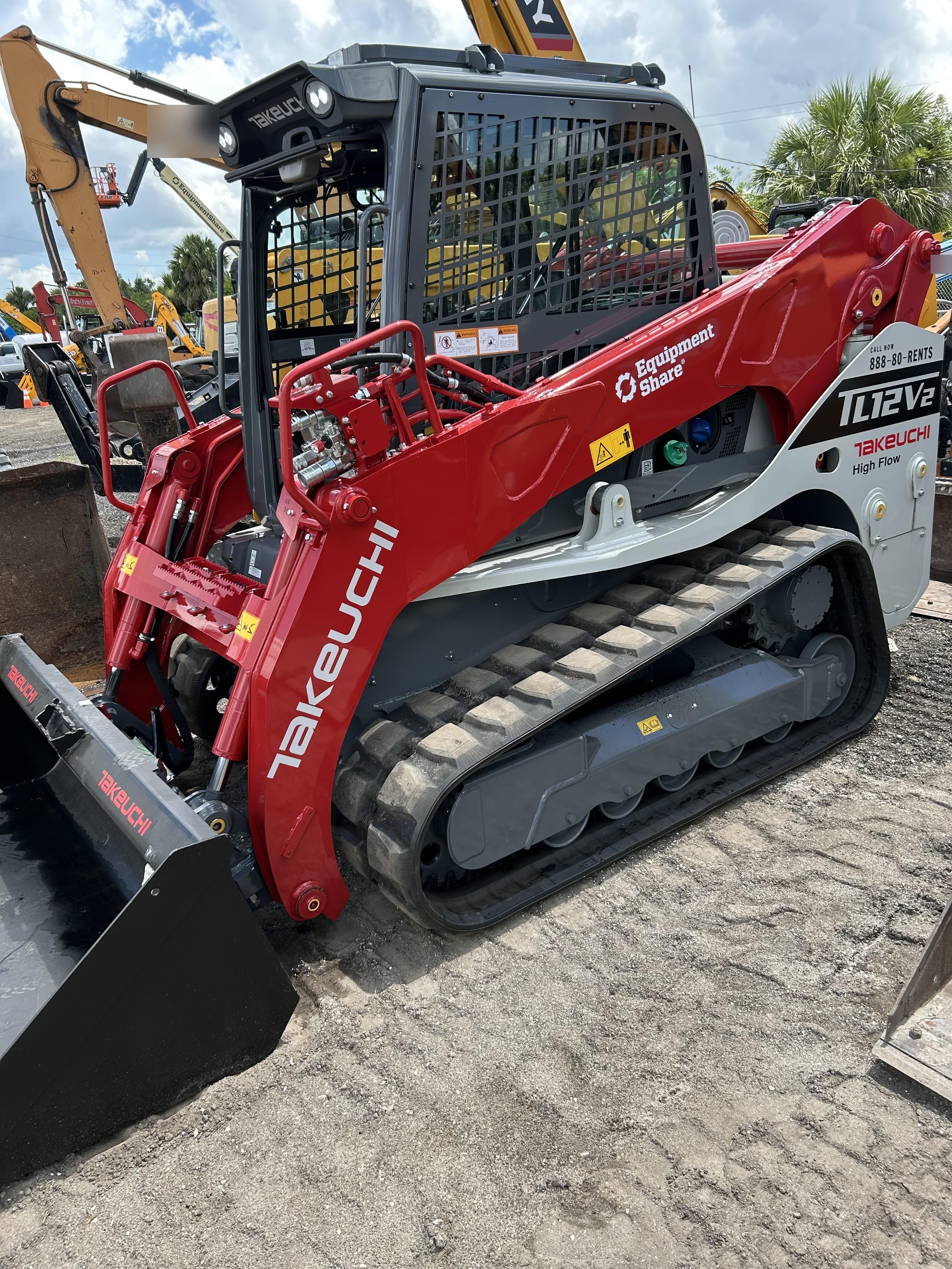 2025 TAKEUCHI TL12V2-CRHR