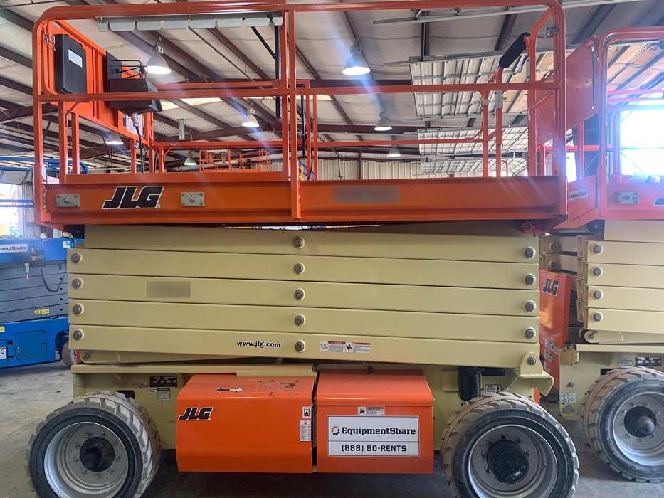 2019 JLG 4069LE