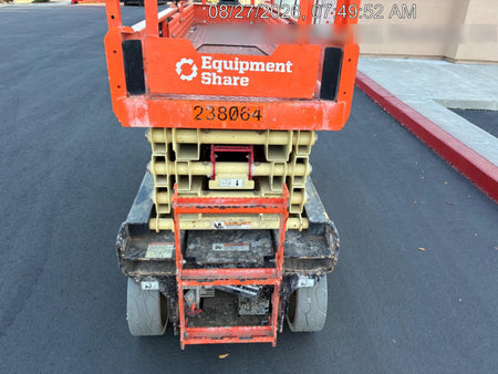 2022 JLG ES2632