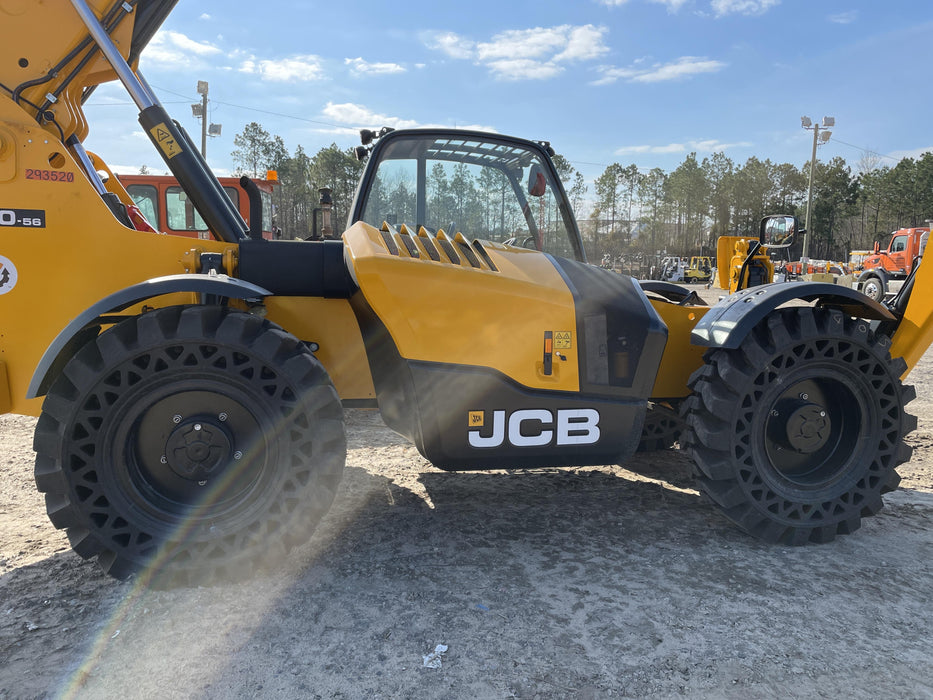 2023 JCB 510-56