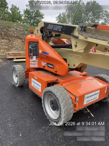 2021 JLG E450AJ