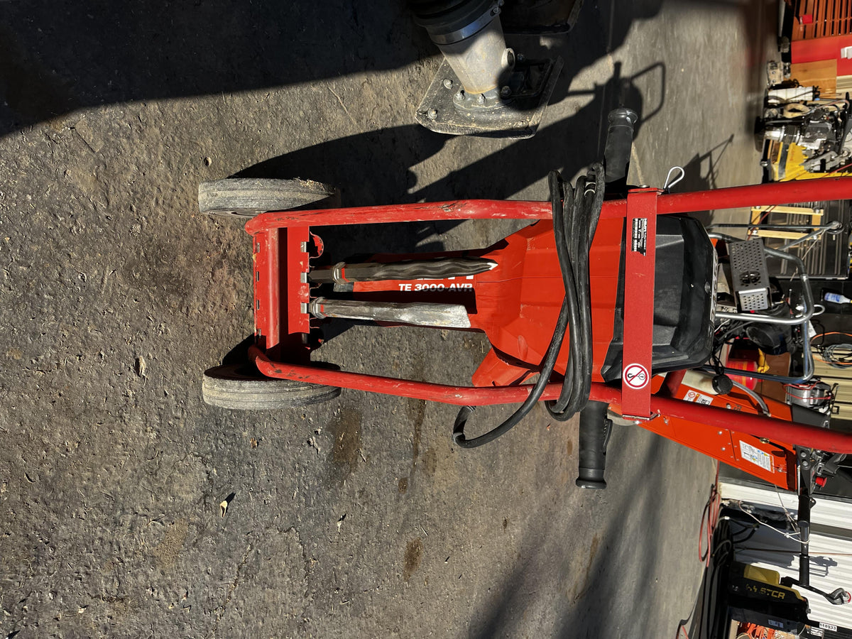 2023 HILTI TE 3000-AVR