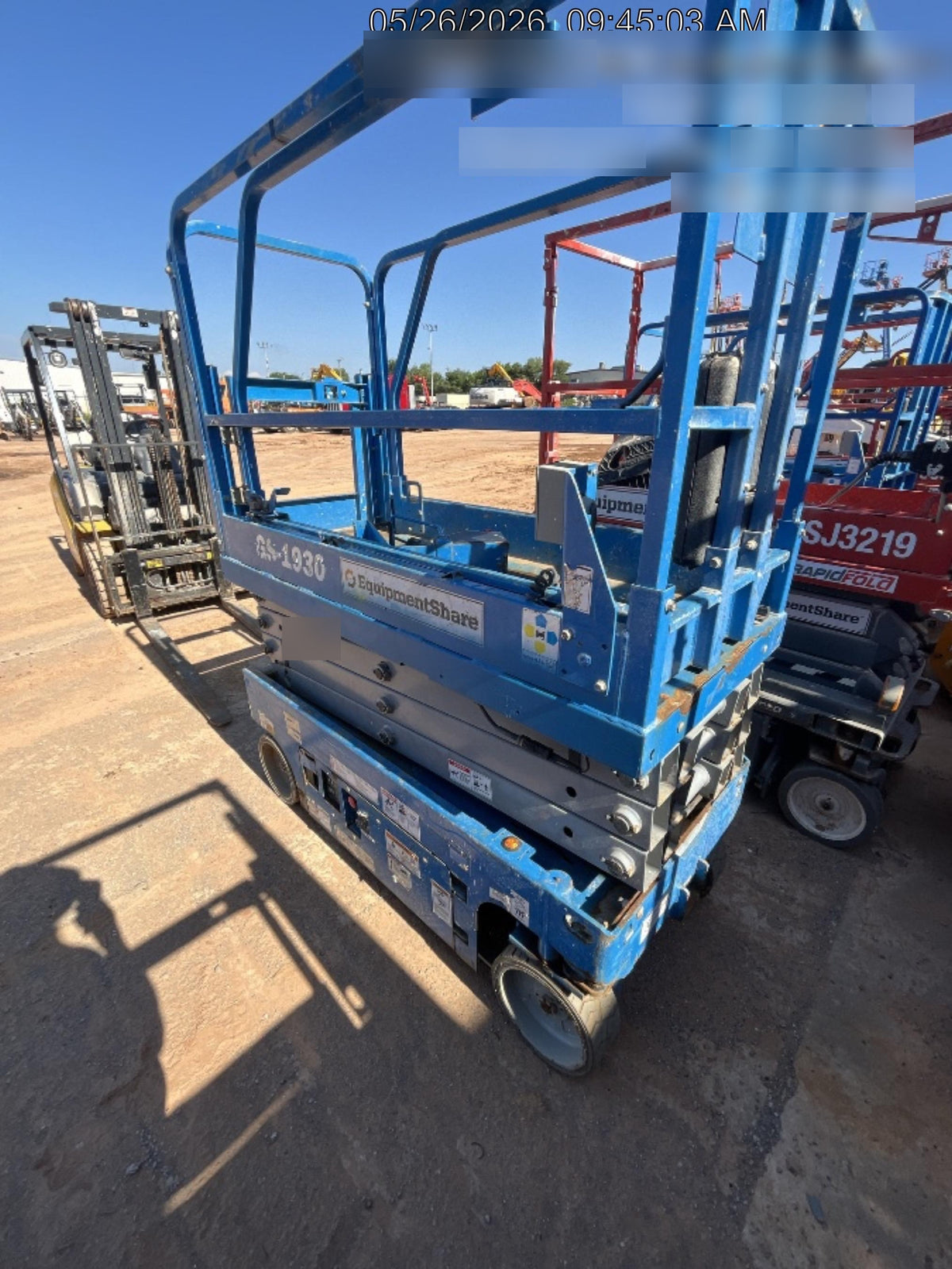 2020 Genie GS-1930 Solid Non Marking Tires, Beacon, Folding rails with half height swing gate