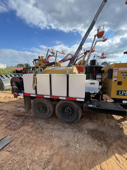 2023 Vac-Tron LP573XDT T4 Koehler Diesel Engine, 500 Gallon Debris Tank, x2 100 Gallon Water Tanks