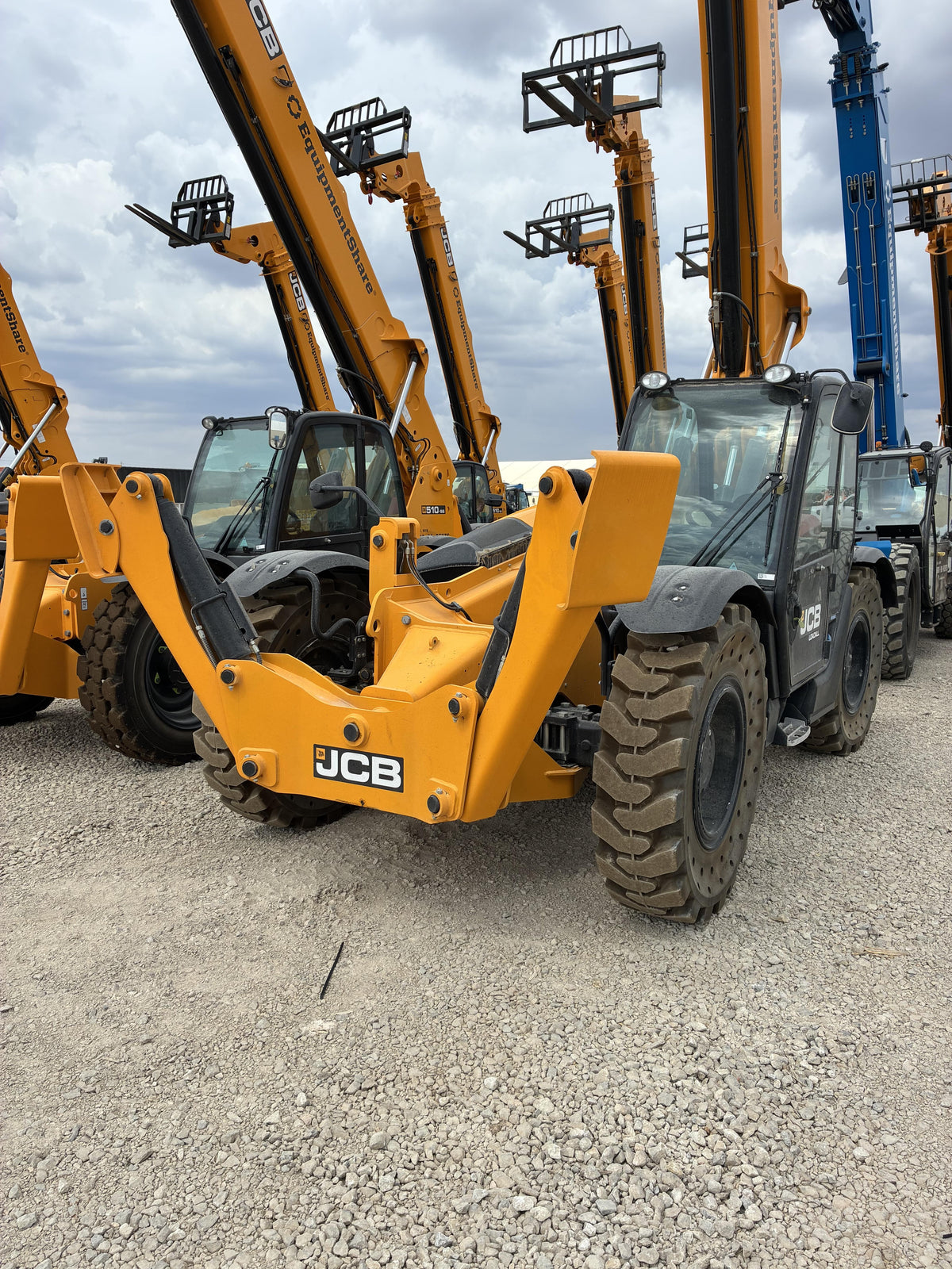 2026 JCB 512-56