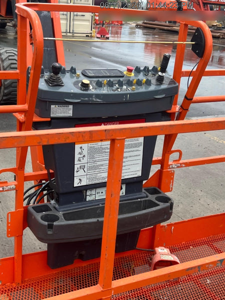 2023 JLG EC600SJ