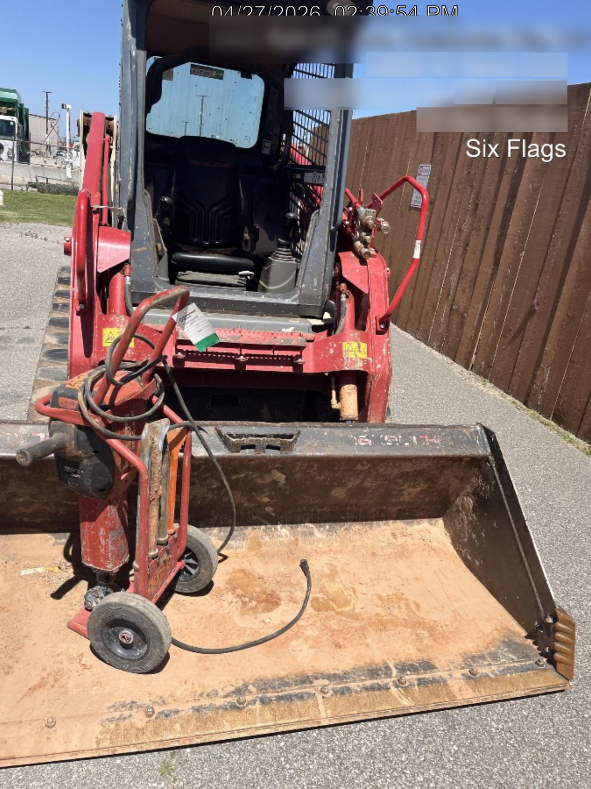 2022 TAKEUCHI TL8R2-R