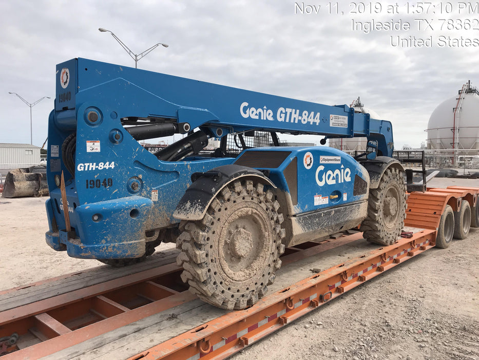 2018 Genie GTH-844 Genie GTH-844 w/ROPS, Work Lights, Solid Tires, RH Cab Mesh, Beacon, 60" Carriage and Forks