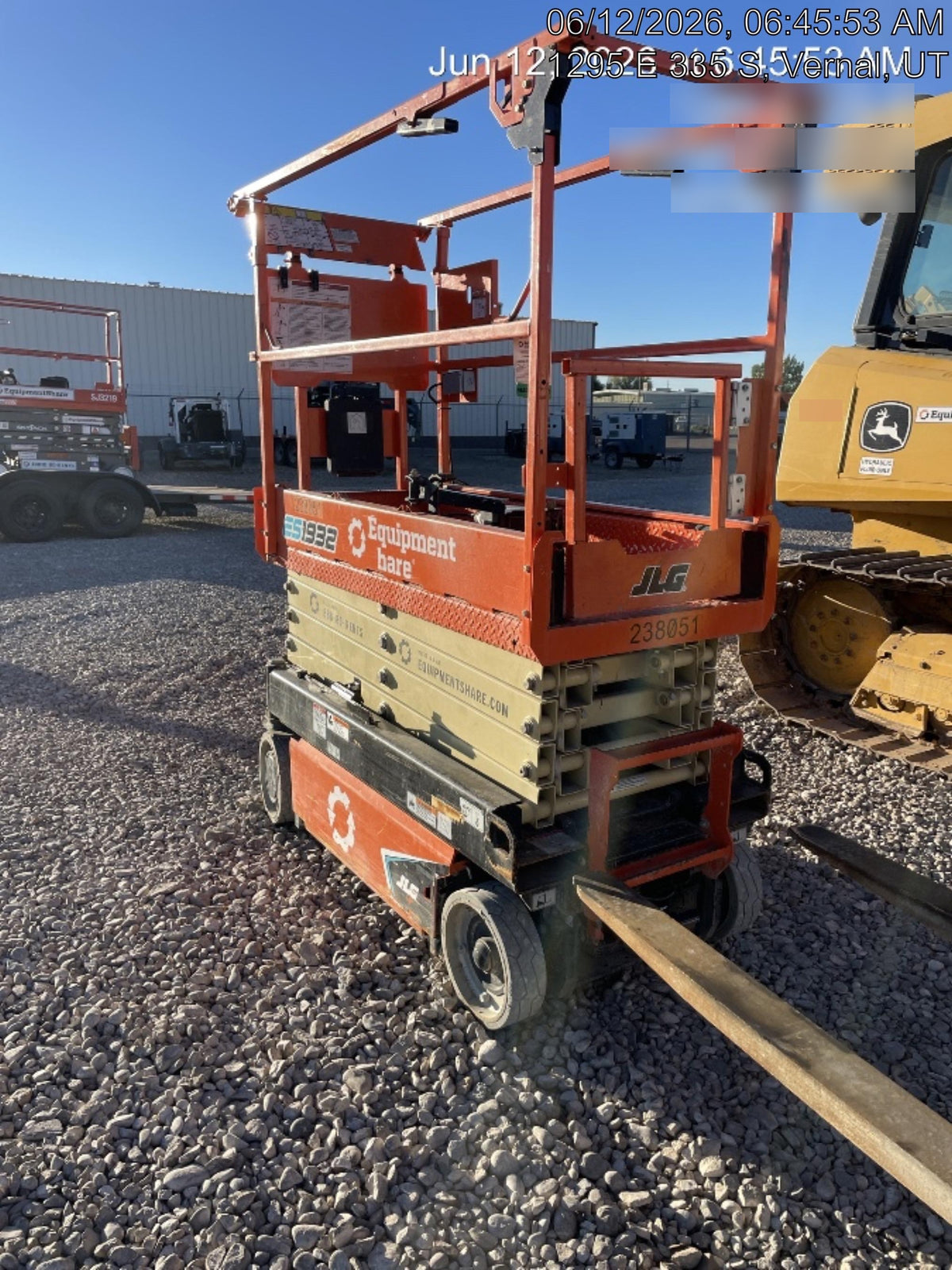2022 JLG ES1932