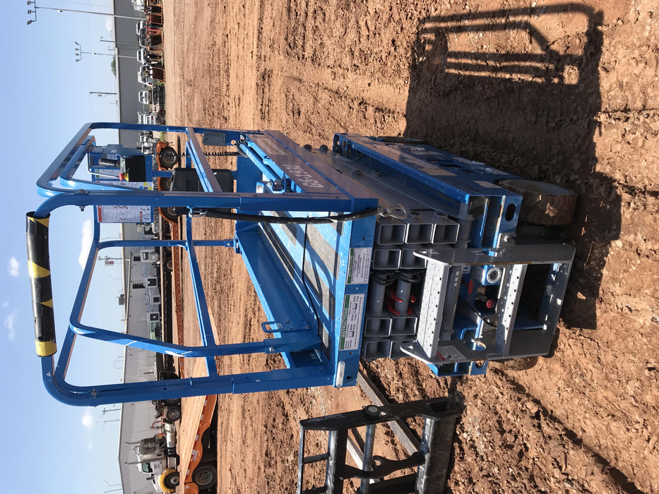 2019 Genie GS-1930 Fixed rails with chain Entry