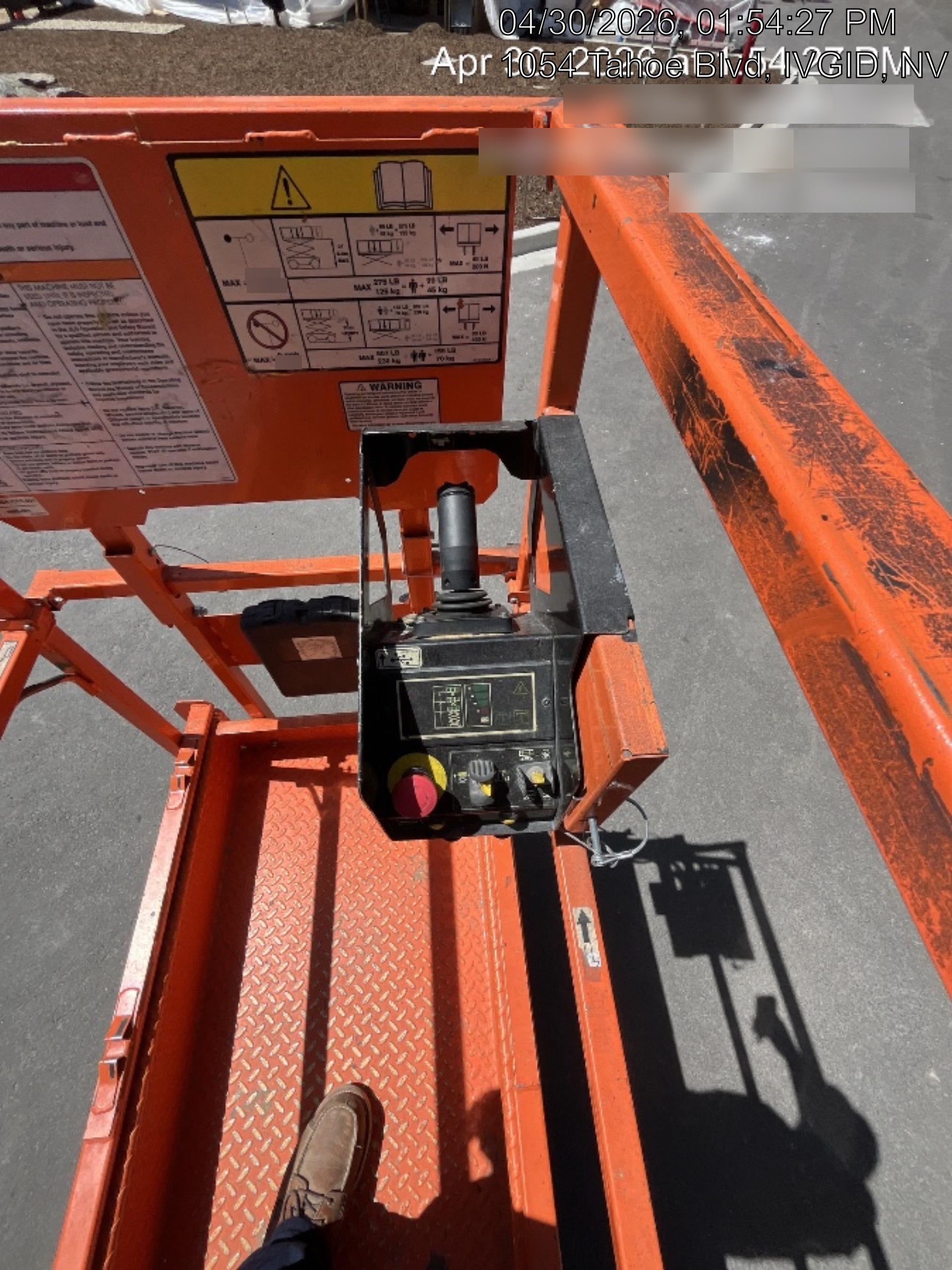 2022 JLG ES2632